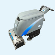 Машина для чистки Эскалаторов и травалаторов iClean AT510